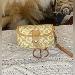 Dooney and Bourke wristlet